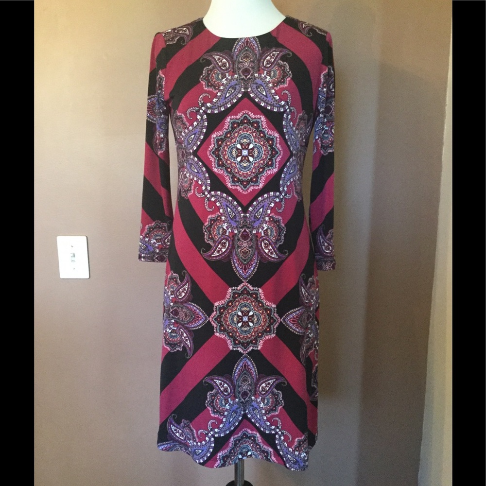 Donna Morgan Stretchy Hard to Wrinkle